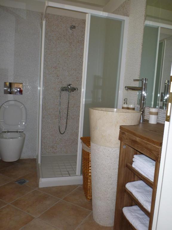 Bright Sun Villas Chalki Town Quarto foto